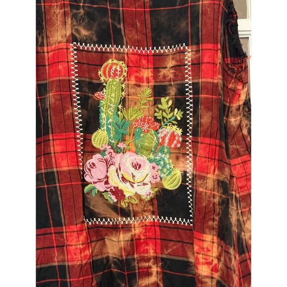 Savannah Jane duster vest southwestern grunge cactus embroidered raw edge S NWOT - Picture 6 of 9